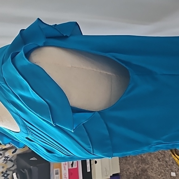 Elle Turquoise Sleeveless Blouse with Ruffles and Pleated Front - Picture 6 of 15